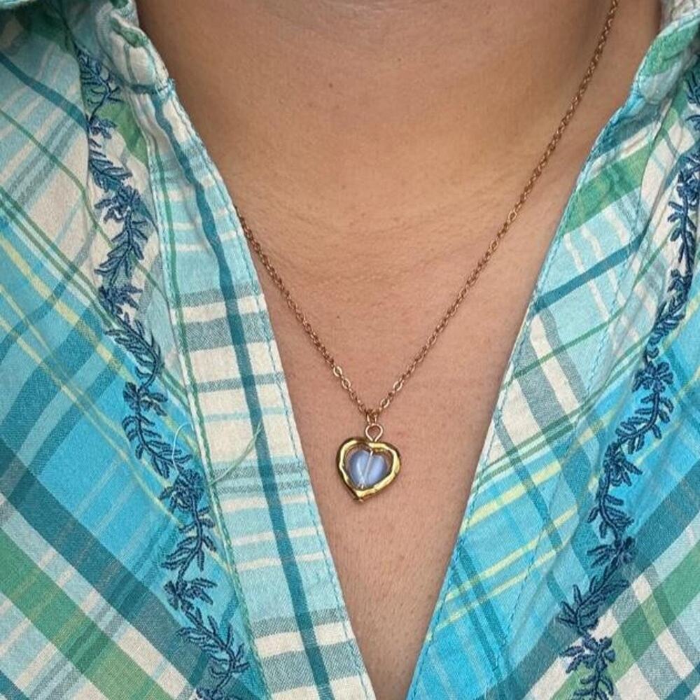 Blue heart pendant necklace with